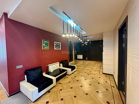 Kirayə verilir 3 otaqlı mənzil 150 m²