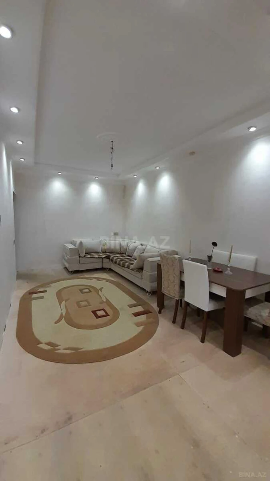 Satılır 4 otaqlı mənzil 90 m²