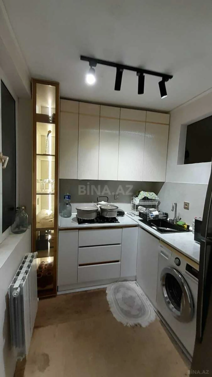 Satılır 4 otaqlı mənzil 90 m²