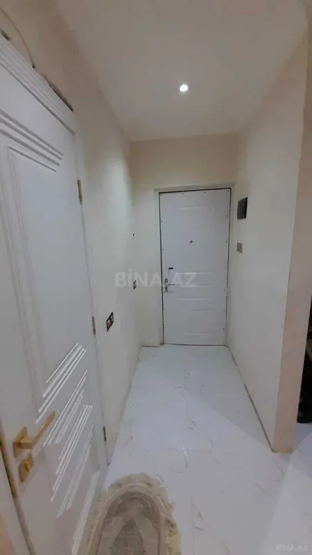Satılır 4 otaqlı mənzil 90 m²