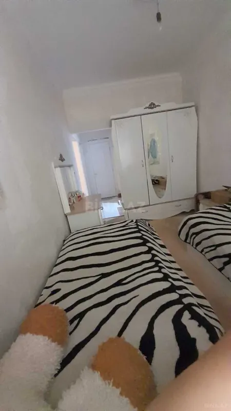 Satılır 4 otaqlı mənzil 90 m²