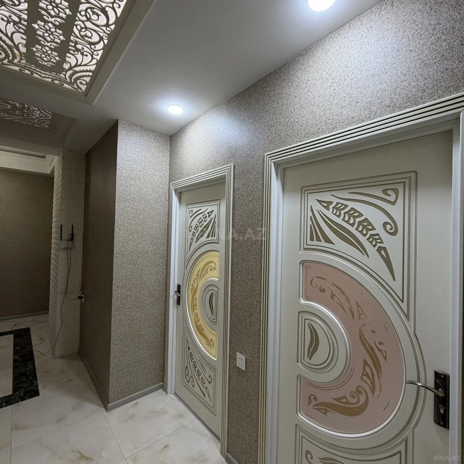 Satılır 2 otaqlı mənzil 60 m²