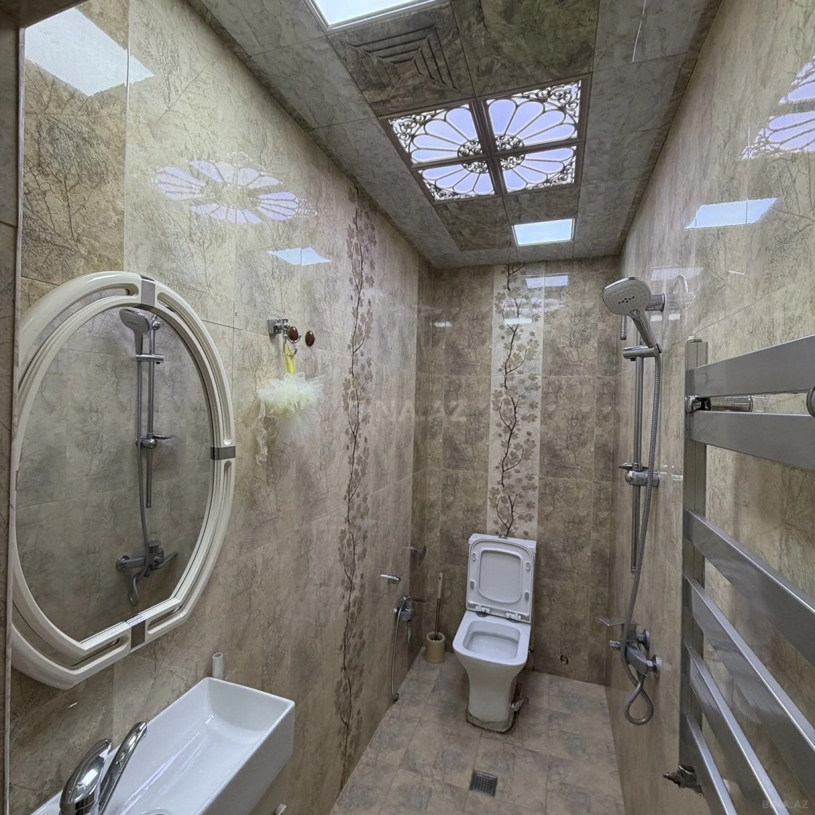 Satılır 2 otaqlı mənzil 60 m²