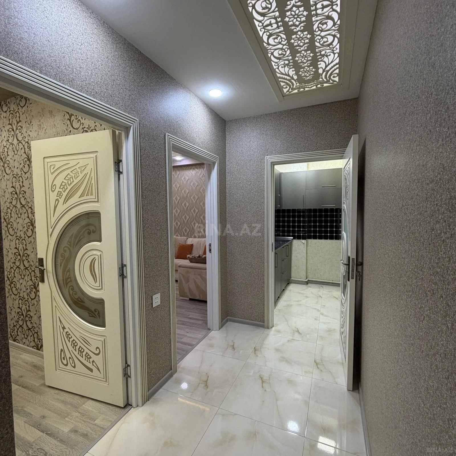 Satılır 2 otaqlı mənzil 60 m²