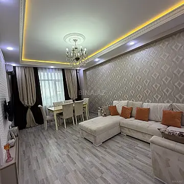 Satılır 2 otaqlı mənzil 60 m²