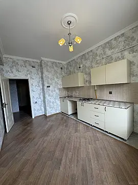 Kirayə verilir 3 otaqlı mənzil 115 m²