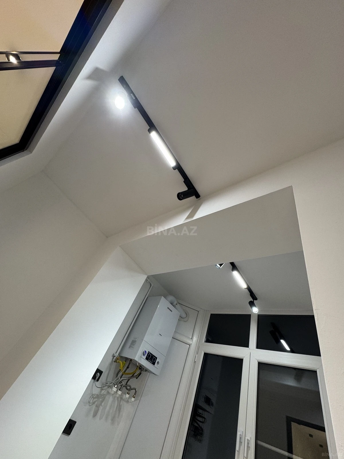 Satılır 2 otaqlı mənzil 52 m²