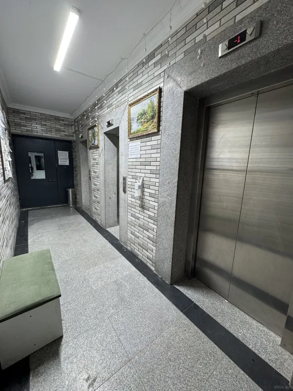 Satılır 2 otaqlı mənzil 52 m²