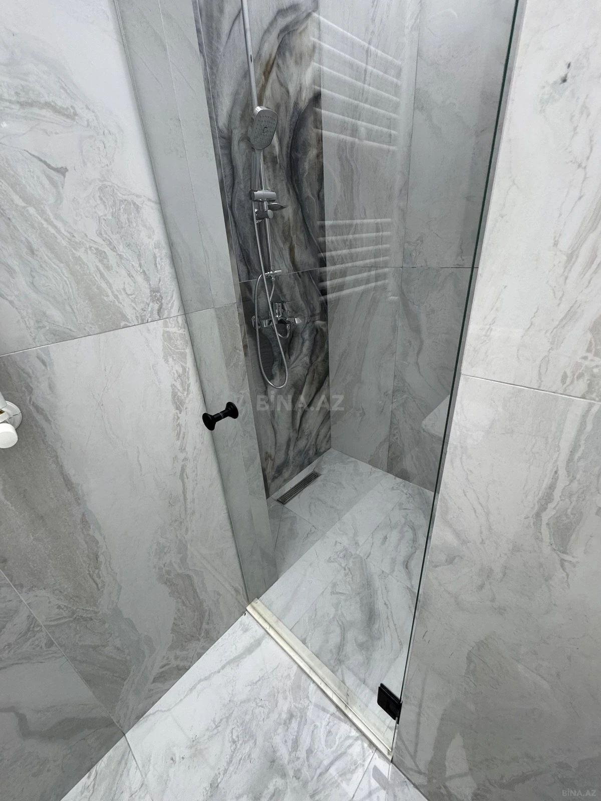 Satılır 2 otaqlı mənzil 52 m²