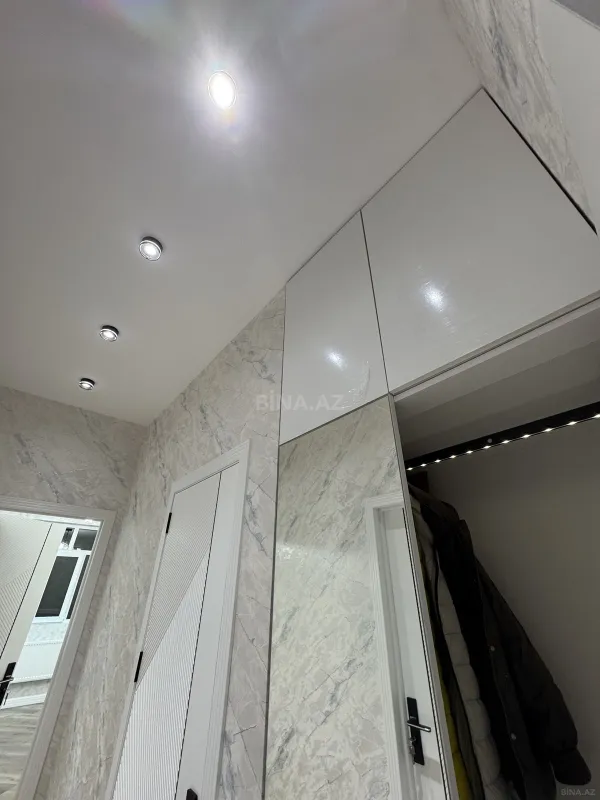 Satılır 2 otaqlı mənzil 52 m²