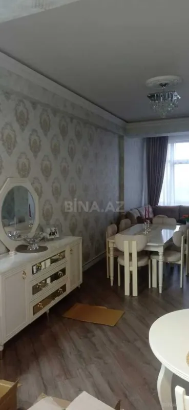 Satılır 2 otaqlı mənzil 42 m²