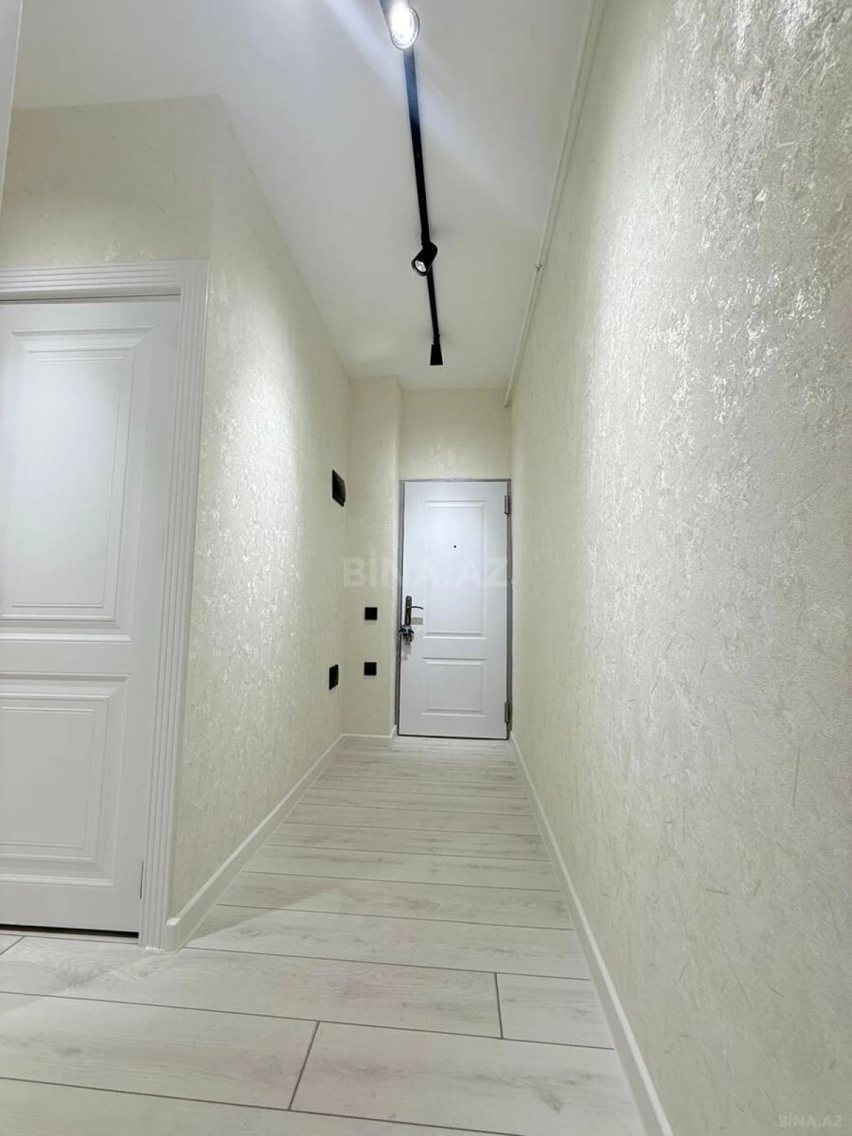 Satılır 3 otaqlı mənzil 75 m²