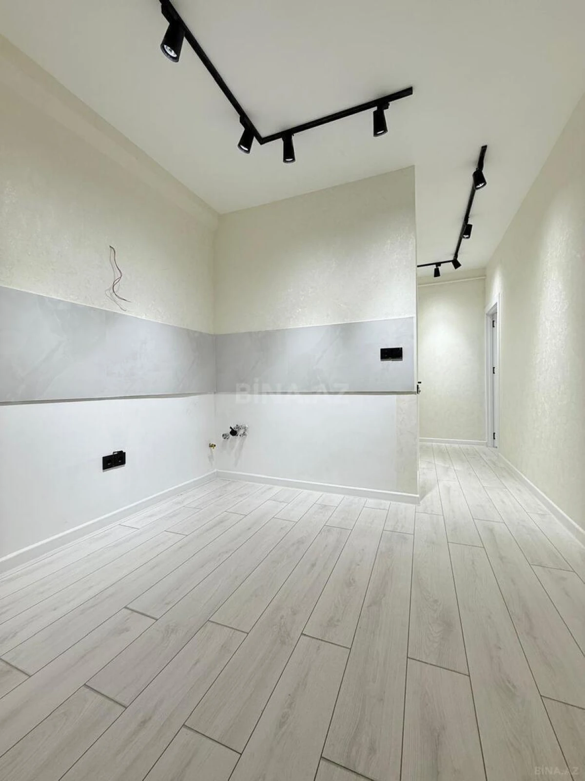 Satılır 3 otaqlı mənzil 75 m²