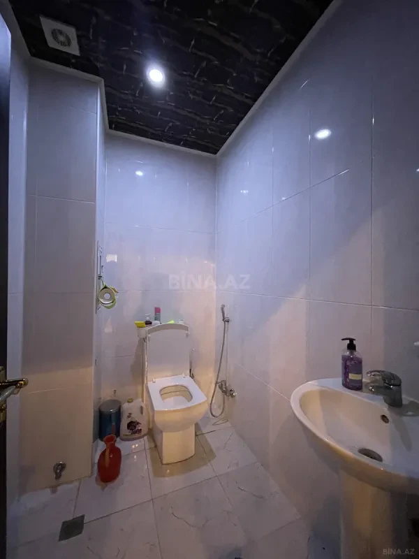 Satılır 3 otaqlı mənzil 128 m²