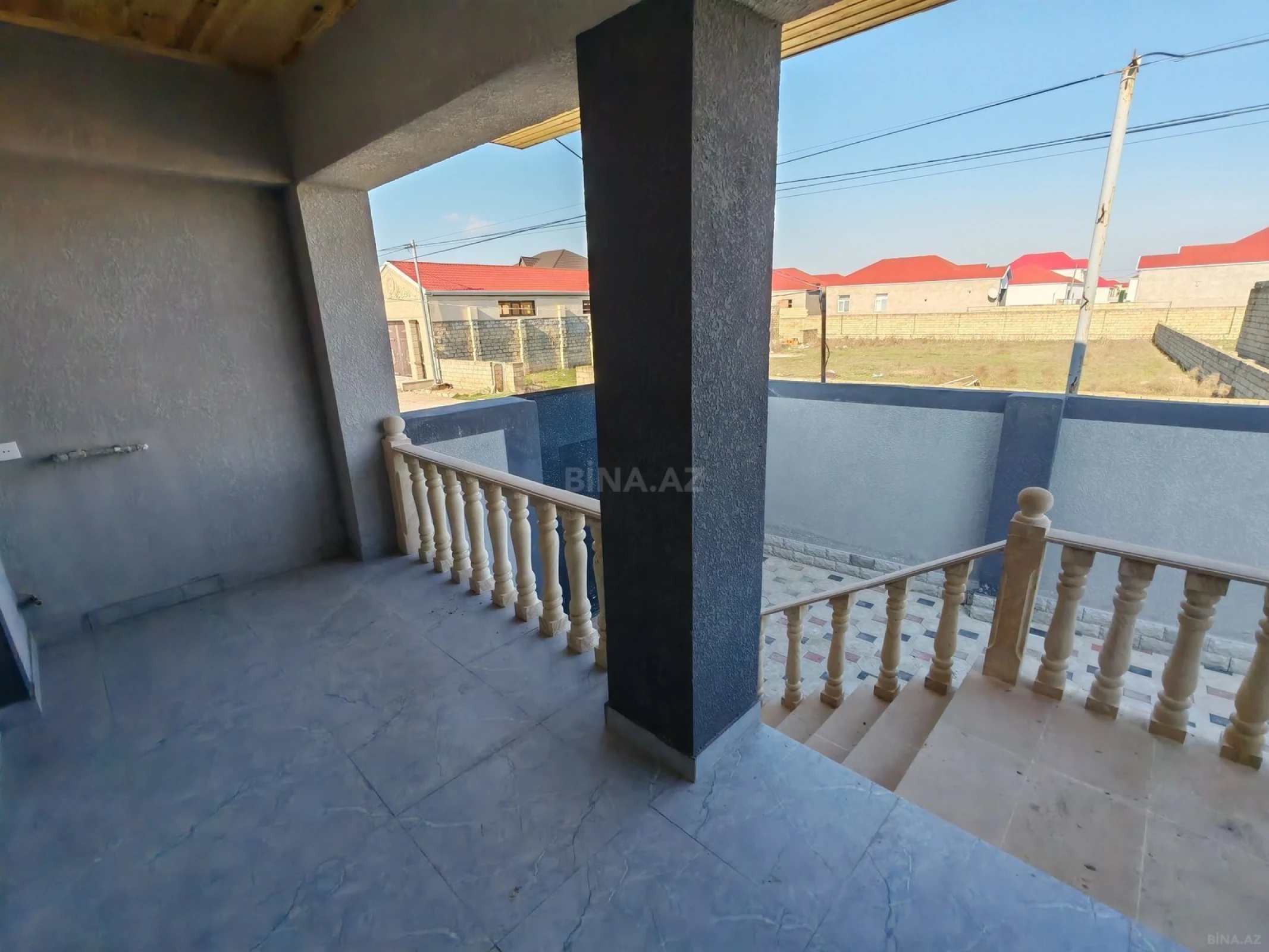 Satılır 3 otaqlı həyət evi 105 m²