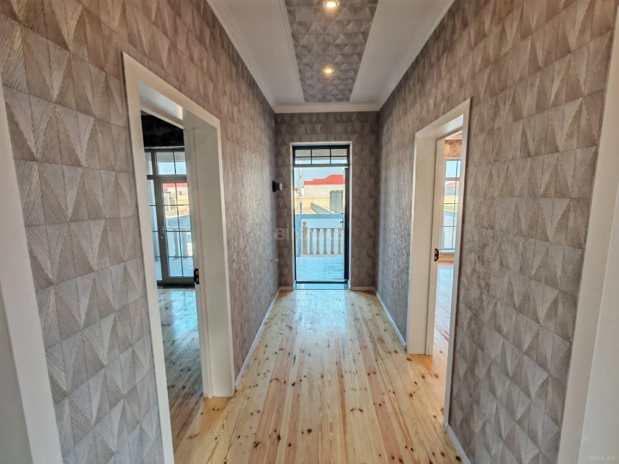 Satılır 3 otaqlı həyət evi 105 m²