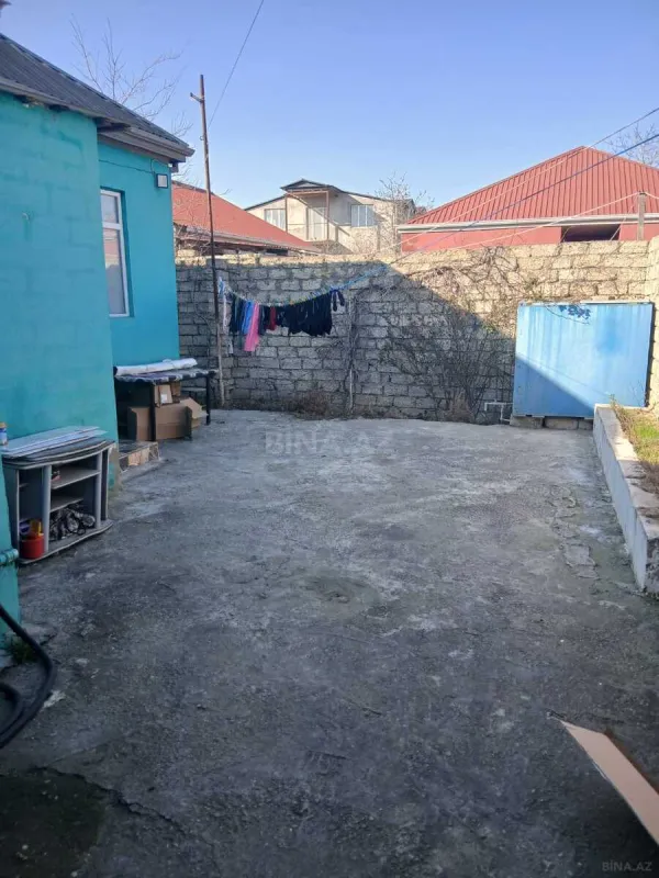 Satılır 4 otaqlı həyət evi 100 m²