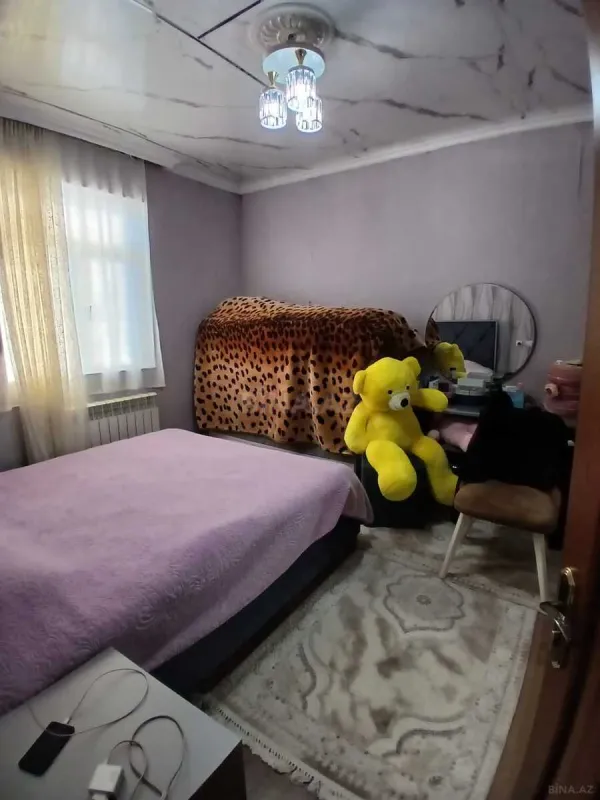 Satılır 4 otaqlı həyət evi 100 m²