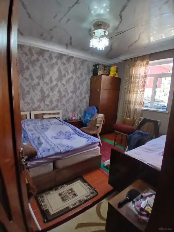 Satılır 4 otaqlı həyət evi 100 m²