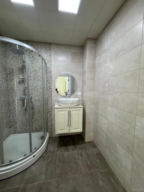 Satılır 2 otaqlı mənzil 72 m²