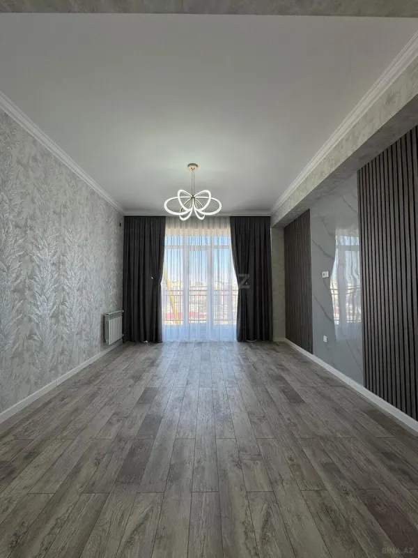 Satılır 2 otaqlı mənzil 72 m²