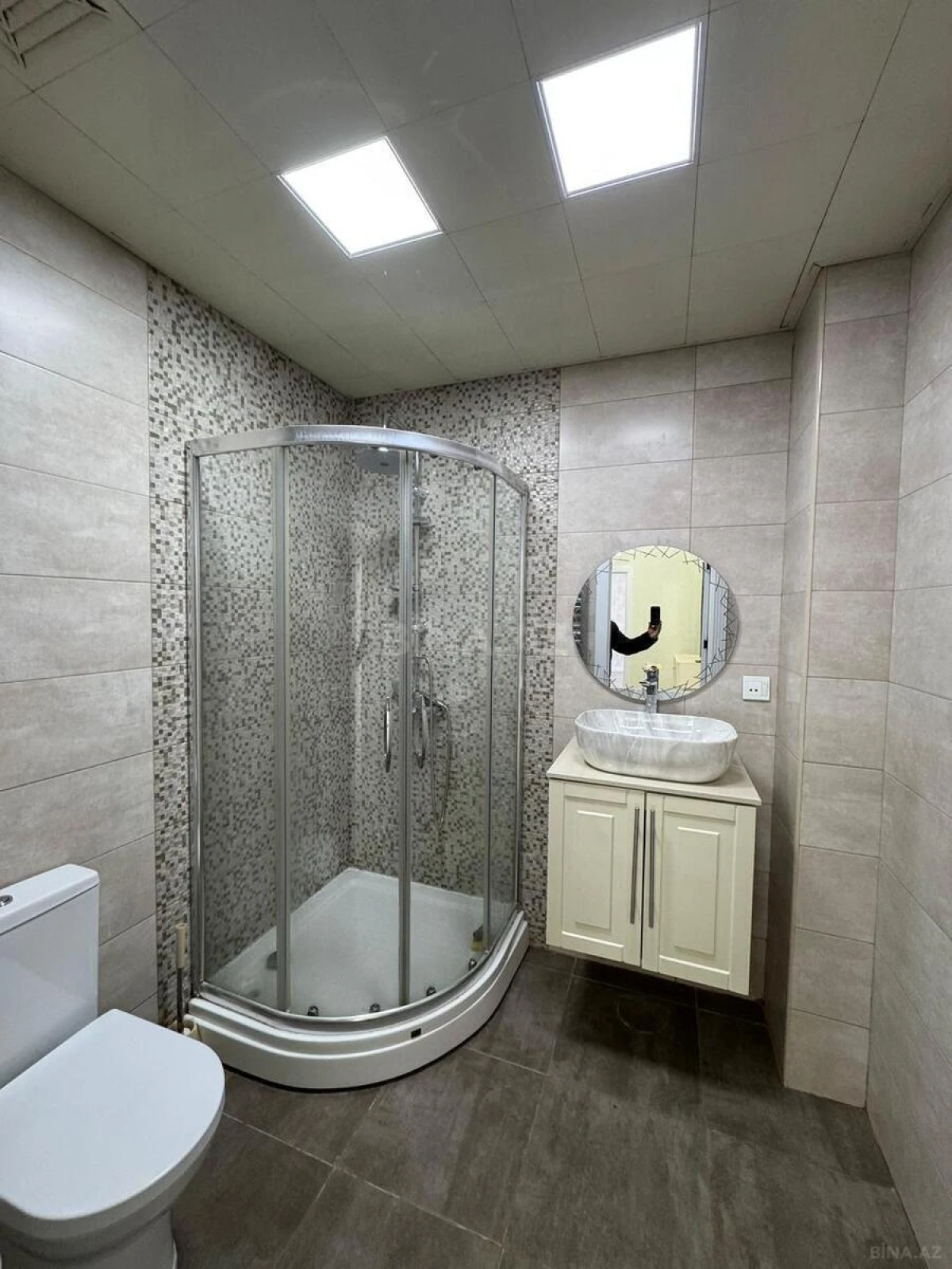 Satılır 2 otaqlı mənzil 72 m²