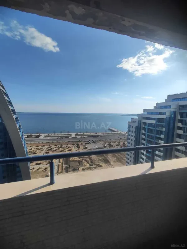 Kirayə verilir 5 otaqlı mənzil 350 m²