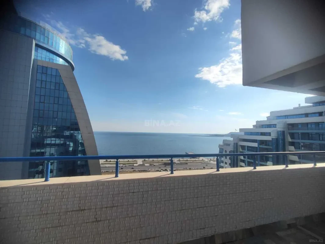 Kirayə verilir 5 otaqlı mənzil 350 m²