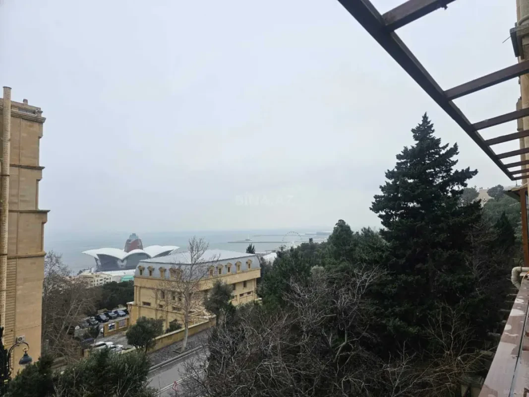 Kirayə verilir 2 otaqlı mənzil 90 m²