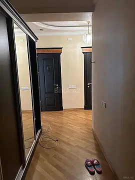Kirayə verilir 3 otaqlı mənzil 115 m²