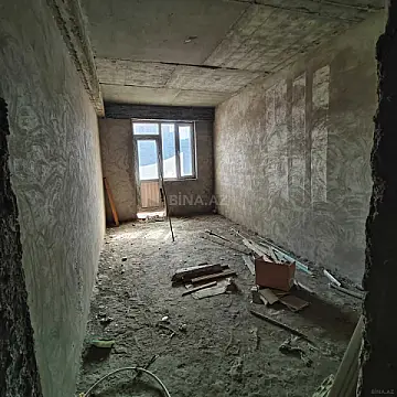 Satılır 3 otaqlı mənzil 146 m²