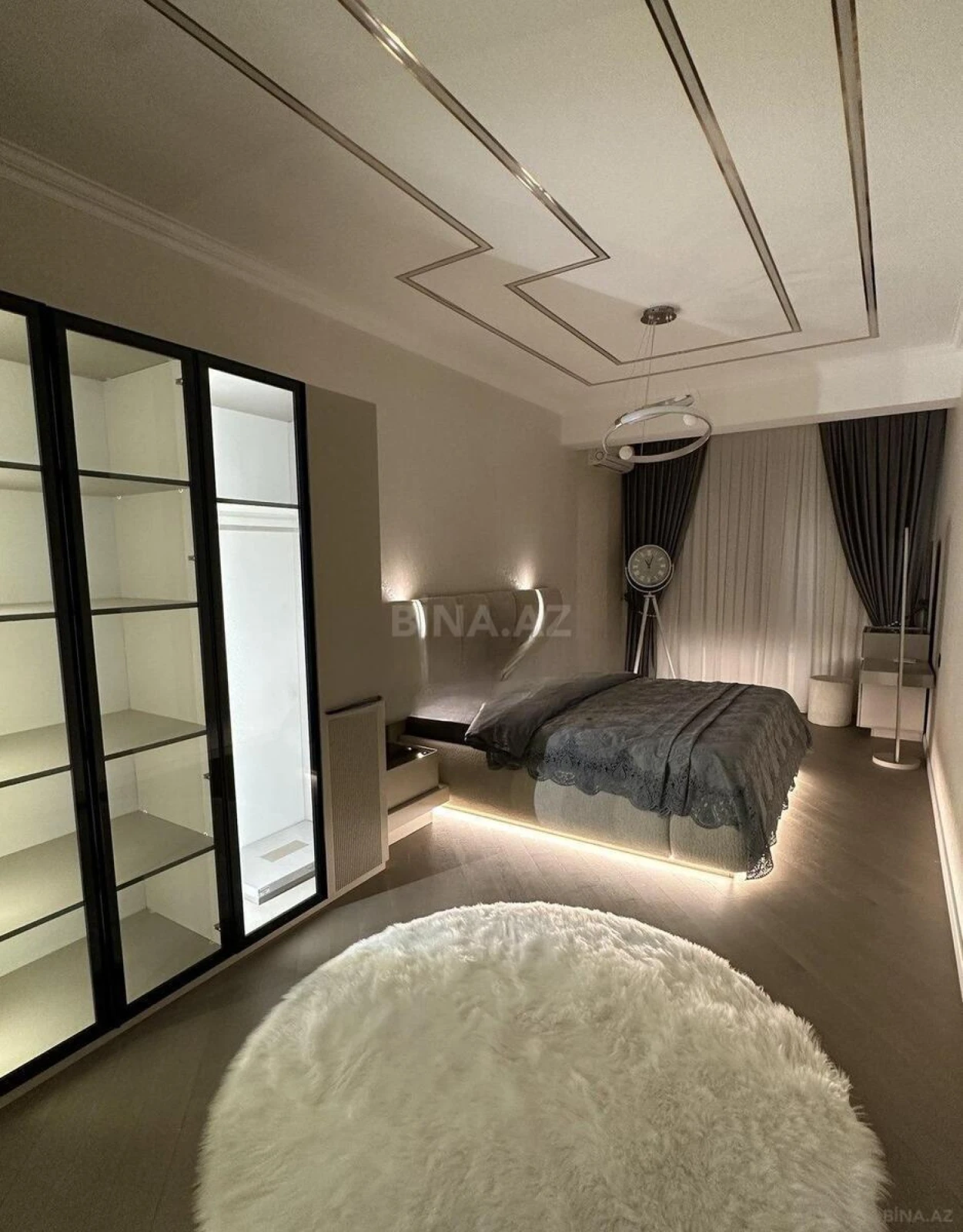 Satılır 3 otaqlı mənzil 103 m²