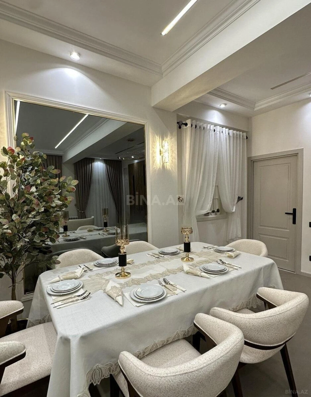 Satılır 3 otaqlı mənzil 103 m²