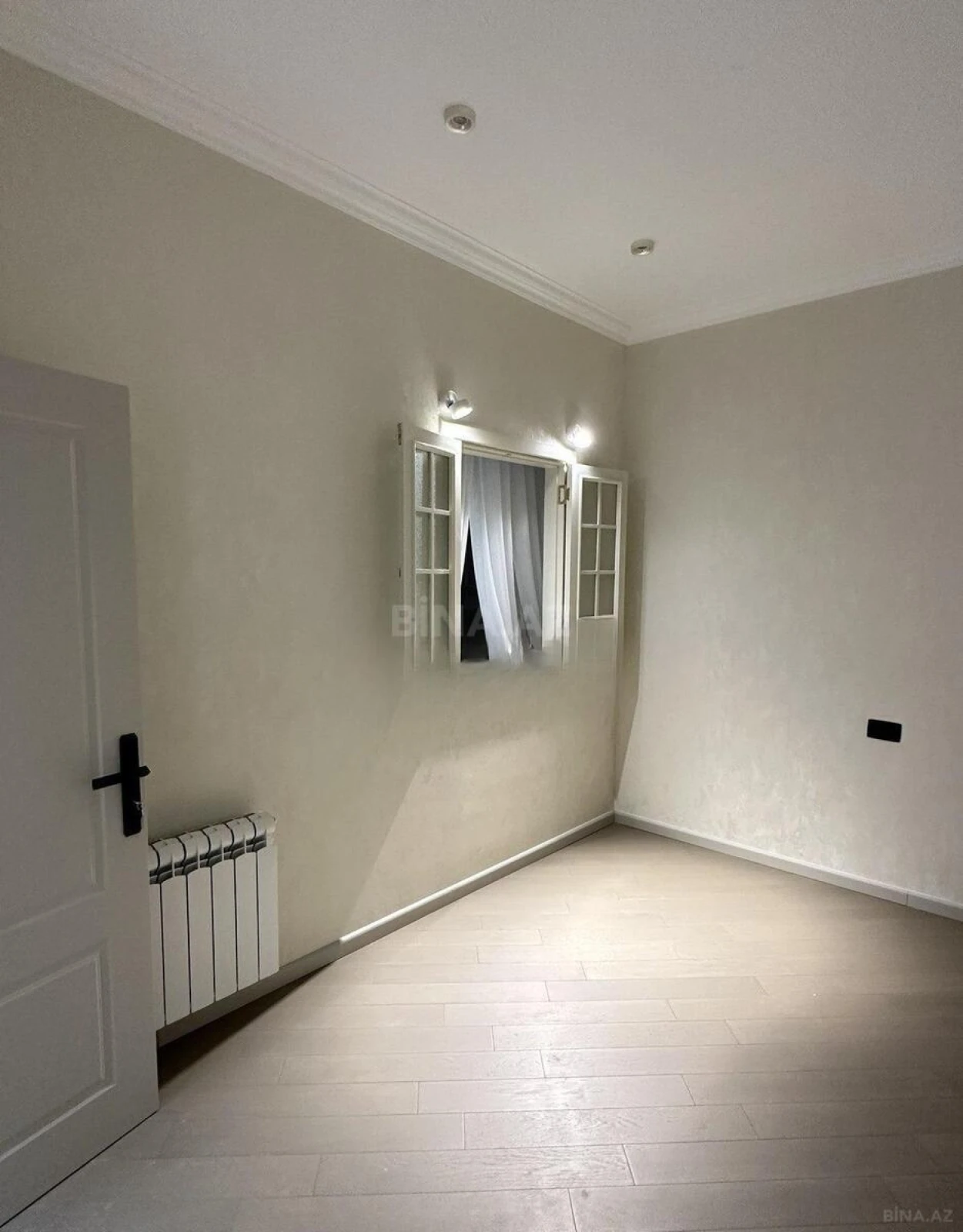 Satılır 3 otaqlı mənzil 103 m²