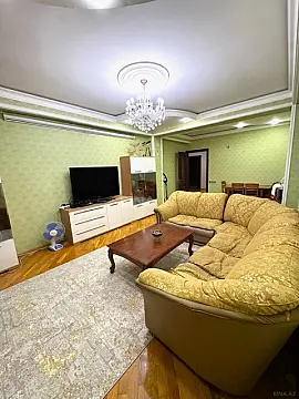 Kirayə verilir 3 otaqlı mənzil 140 m² — Bakı, Nərimanov 3 otaq 140.00 m²
