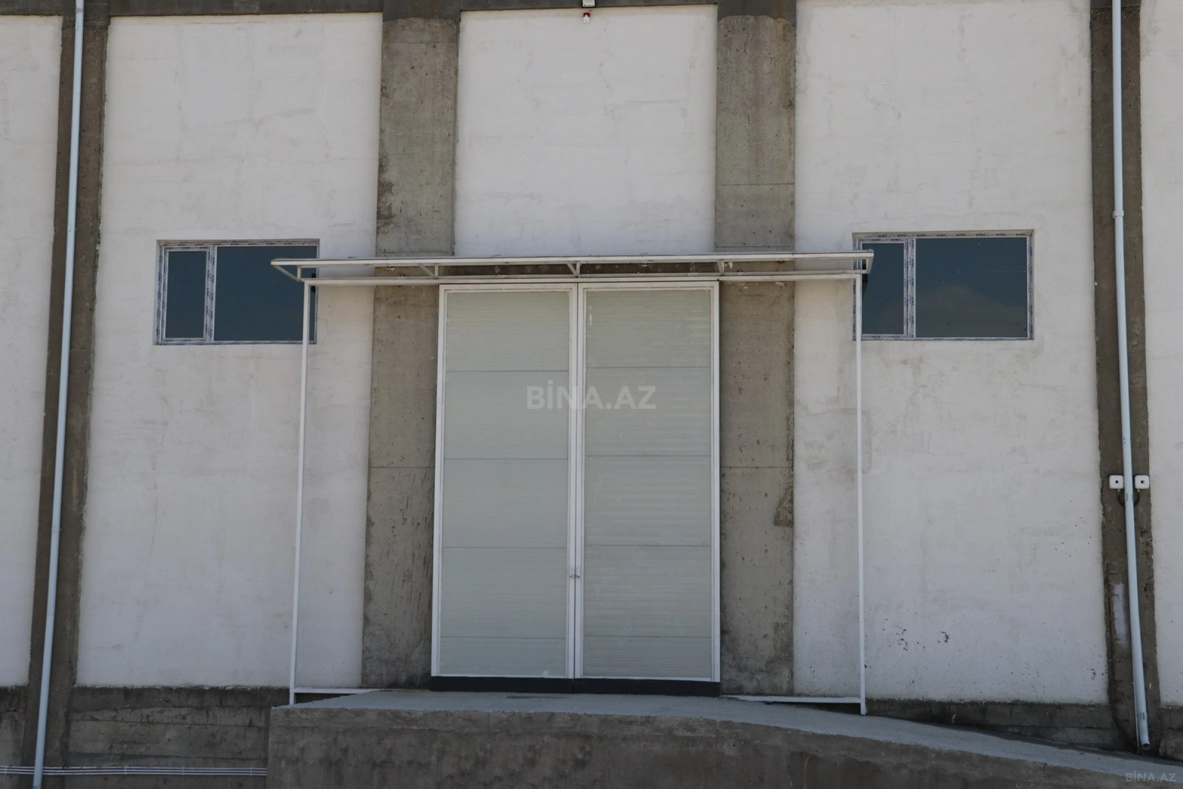 Kirayə verilir obyekt 400 m²