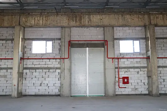 Kirayə verilir obyekt 400 m²