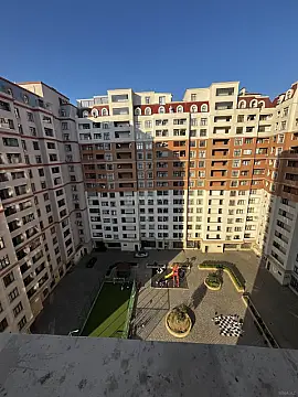 Kirayə verilir 2 otaqlı mənzil 76 m² — Bakı, Nərimanov 2 otaq 76.00 m²