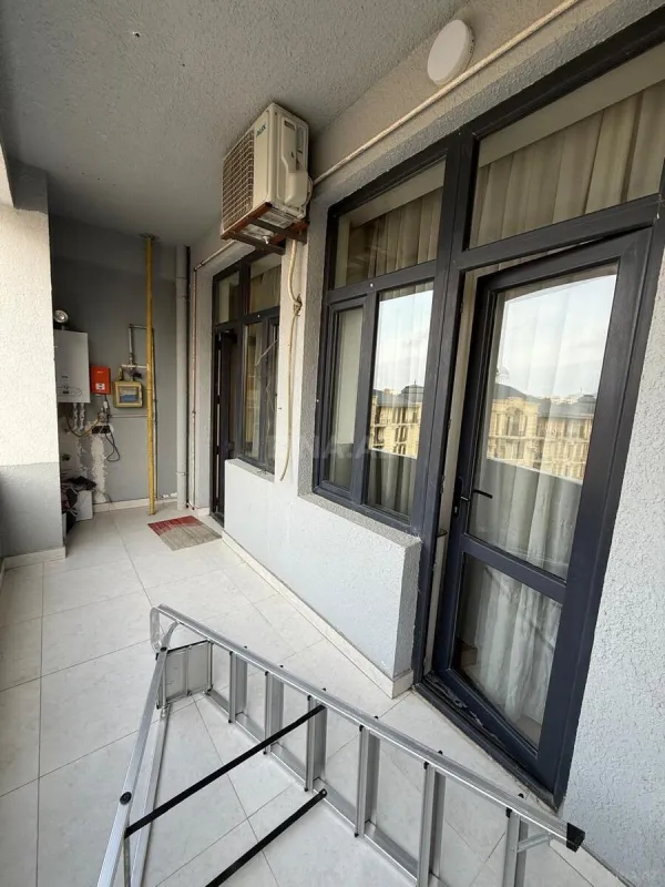 Satılır 2 otaqlı mənzil 74 m²