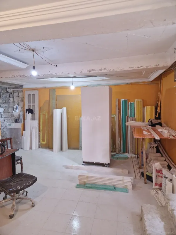 Satılır obyekt 130 m²