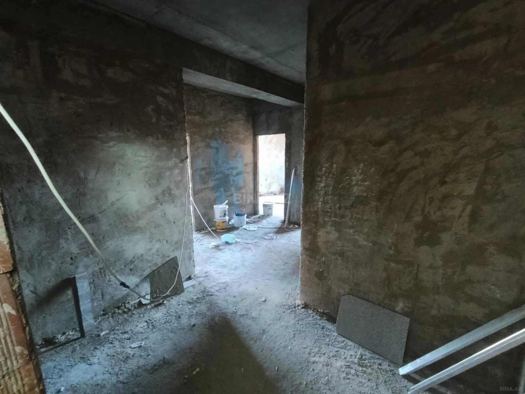 Satılır 3 otaqlı mənzil 110 m²