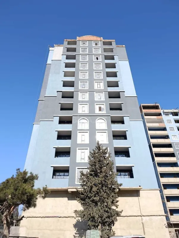 Satılır 3 otaqlı mənzil 110 m²