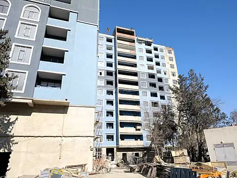 Satılır 3 otaqlı mənzil 110 m²