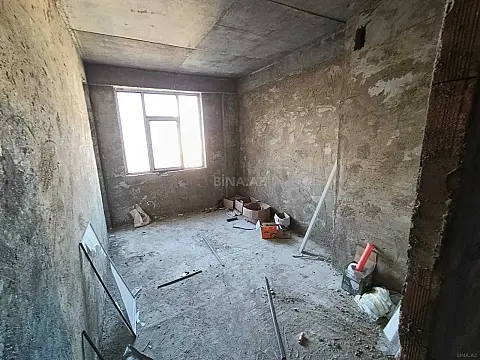 Satılır 3 otaqlı mənzil 110 m²