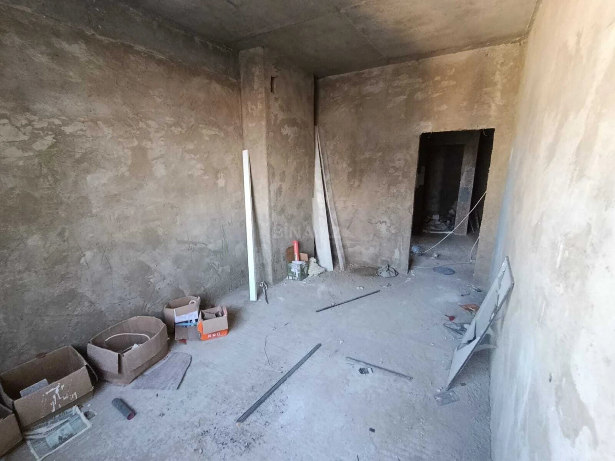 Satılır 3 otaqlı mənzil 110 m²