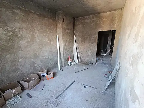 Satılır 3 otaqlı mənzil 110 m²