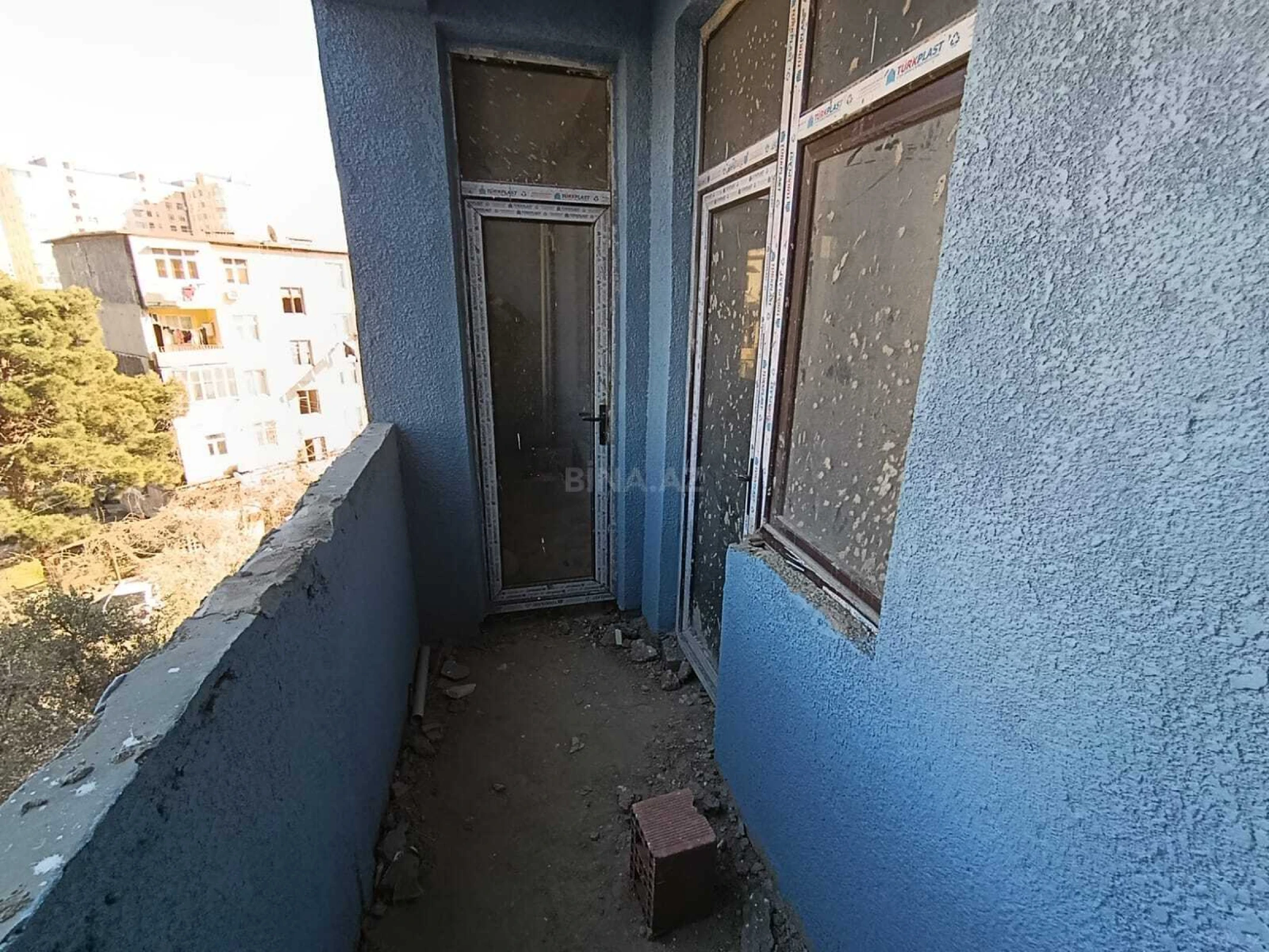 Satılır 3 otaqlı mənzil 110 m²