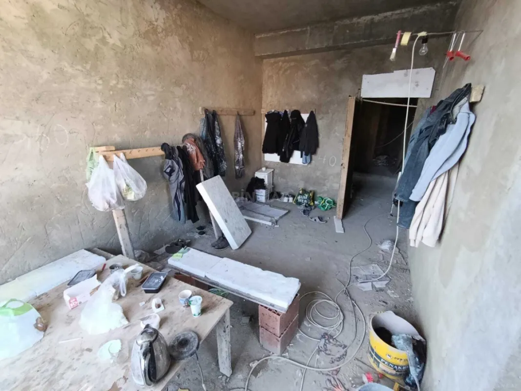 Satılır 3 otaqlı mənzil 110 m²