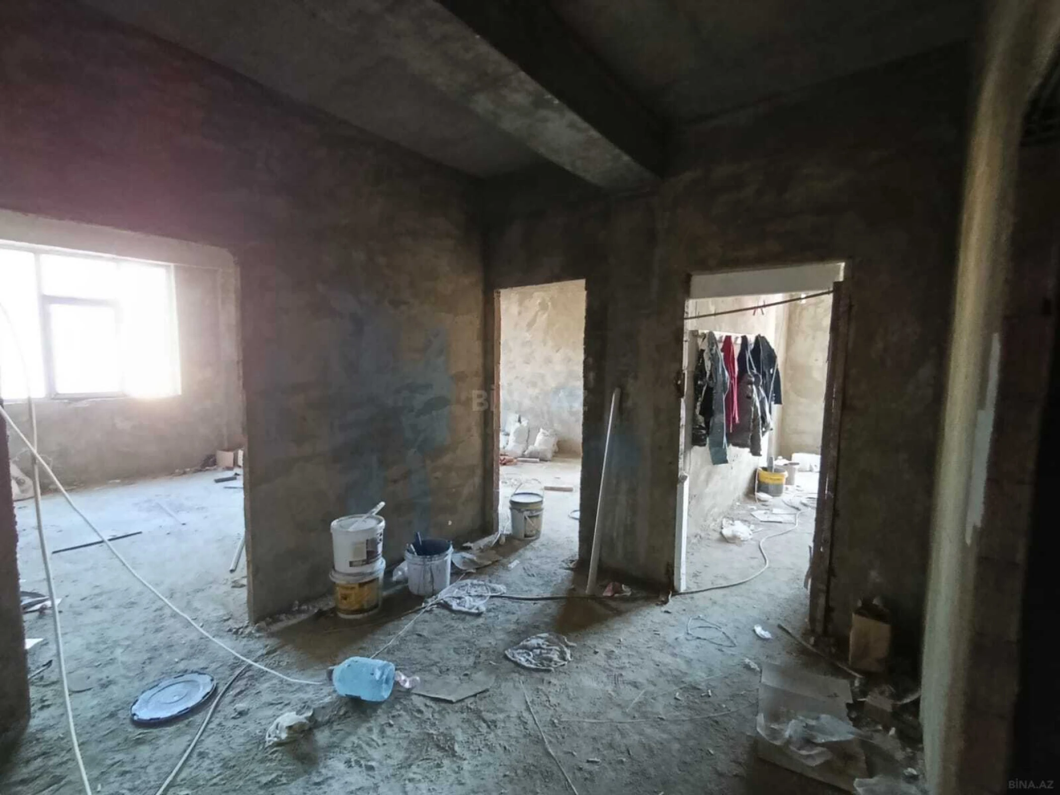 Satılır 3 otaqlı mənzil 110 m²