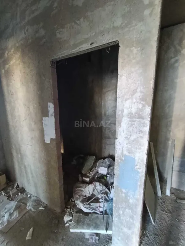 Satılır 3 otaqlı mənzil 110 m²